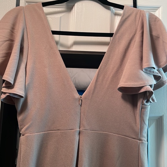 Stunning Birdy Grey dress. Size small. Quality material. - Picture 3 of 3